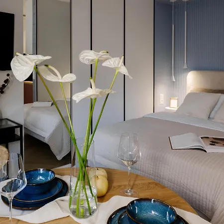 アパート Velalux *